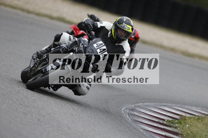 /37 09.08.2026  Pluess Motosport ADR/Freies Fahren/444